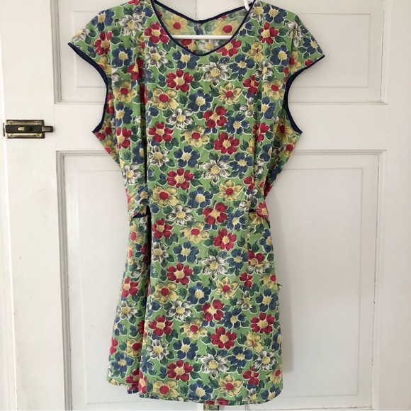 Vintage Other - Vintage Floral Smock pockets Apron bow flowers green blue red yellow